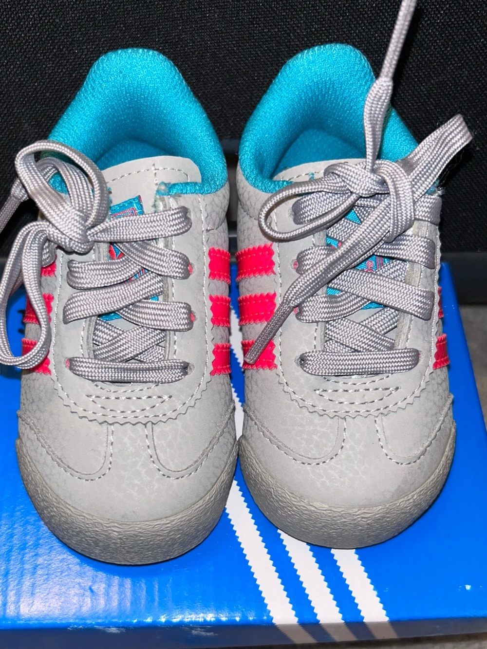 adidas Kids Gray Sneakers with Bright Pink Stripes and Turquoise Lining